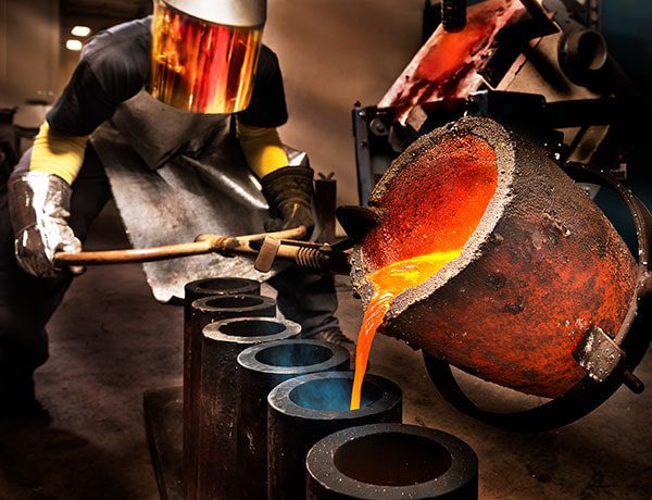 کاربرد قطعات ریخته‌گری استیل در صنایع نفت، گاز و پتروشیمی